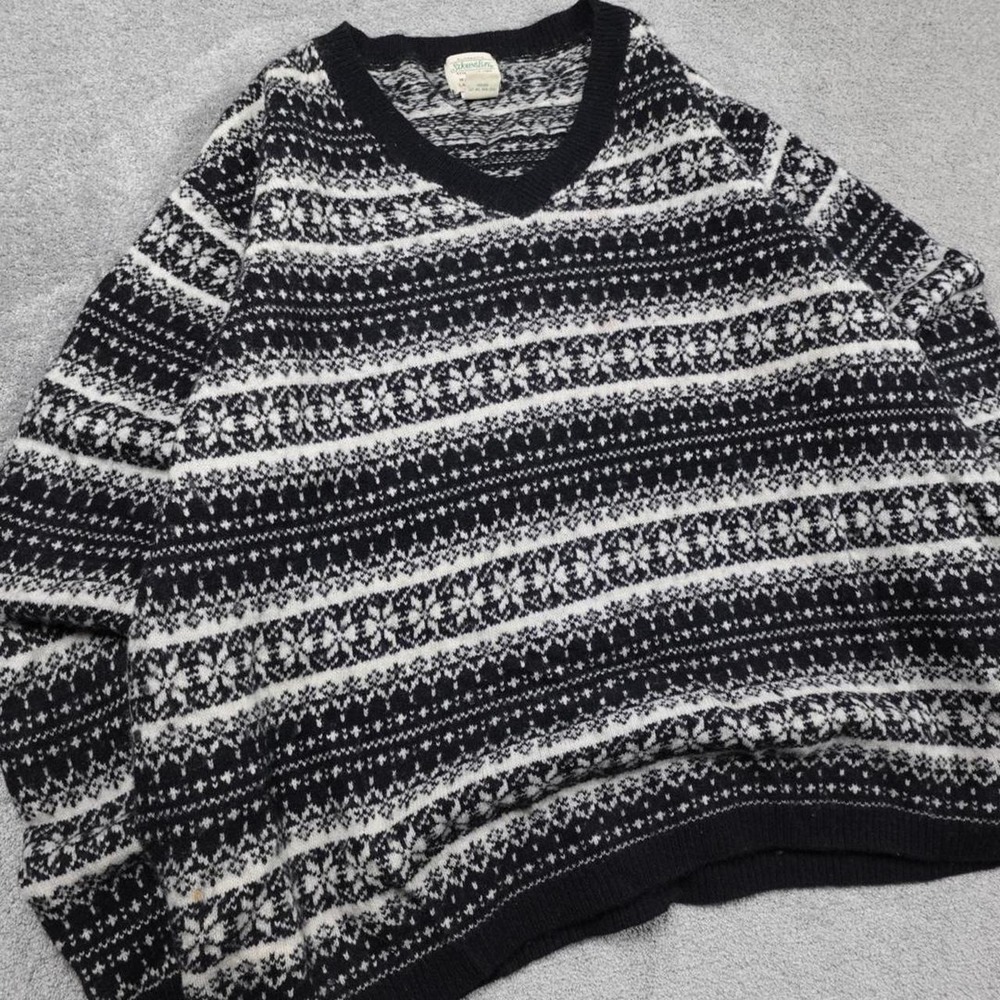 VTG St. John's Bay Fair Isle V Neck Lambswool Nordic Black Sweater 2XL (26x26) - Picture 2 of 6